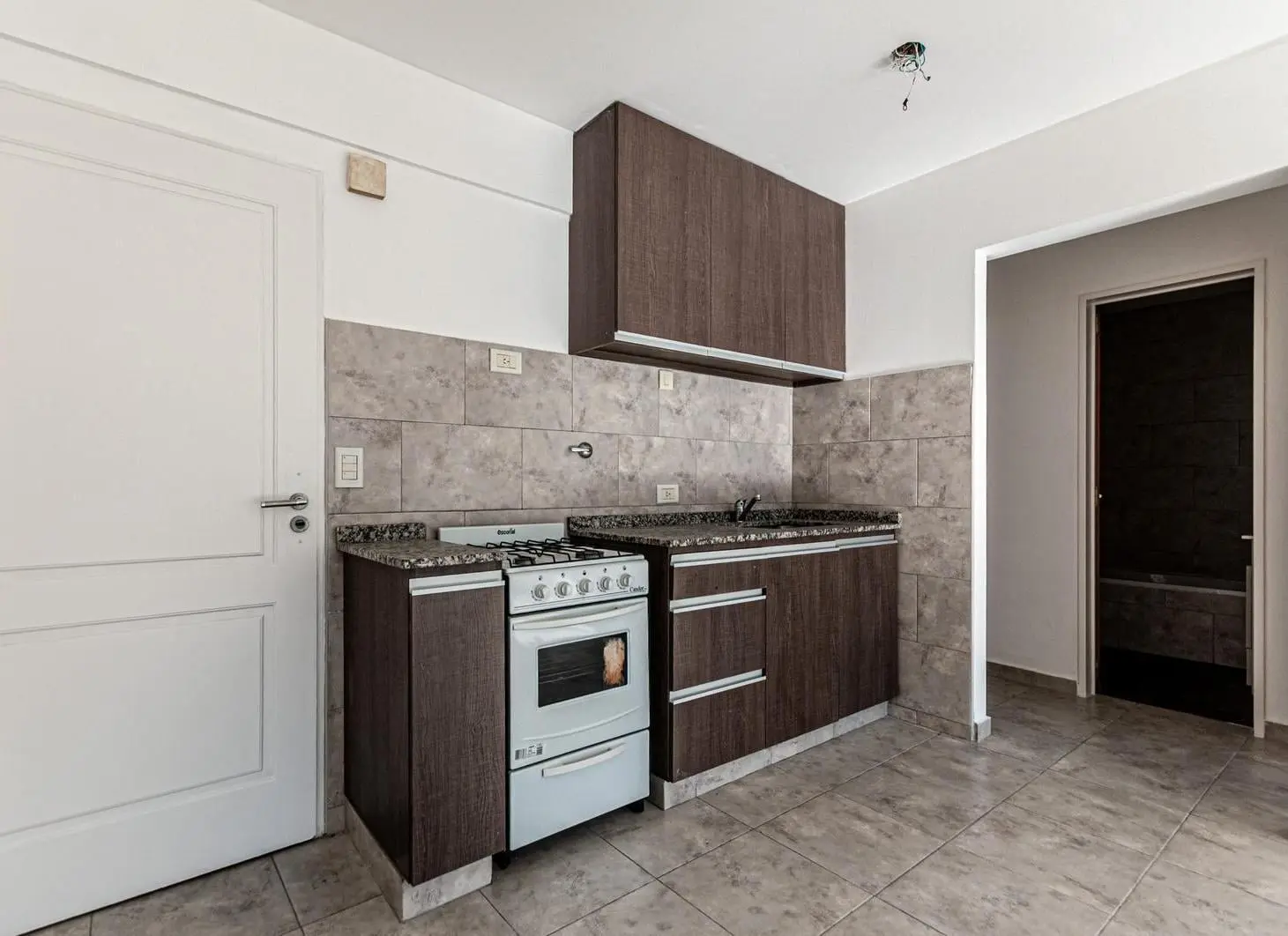 Departamento en venta de 2 ambientes en Moron 5