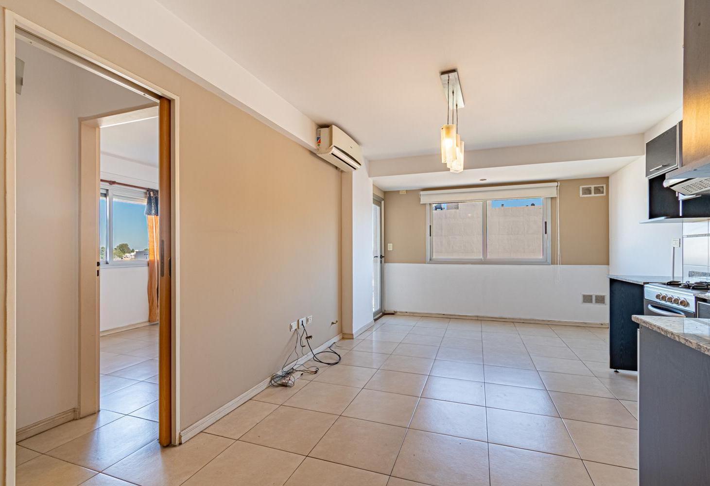 Departamento de 2 ambientes en venta en moron