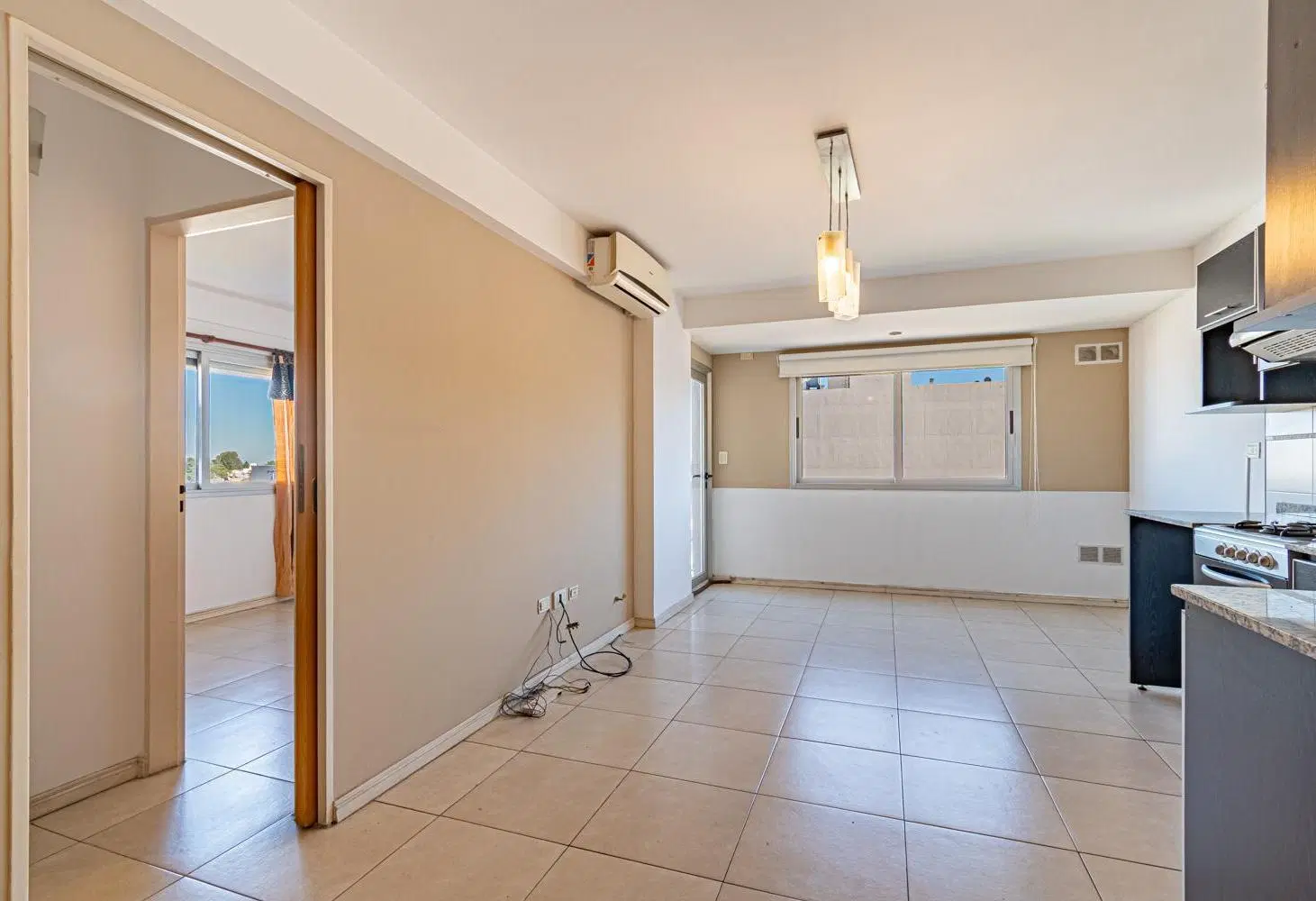 Departamento de 2 ambientes en venta en moron 2
