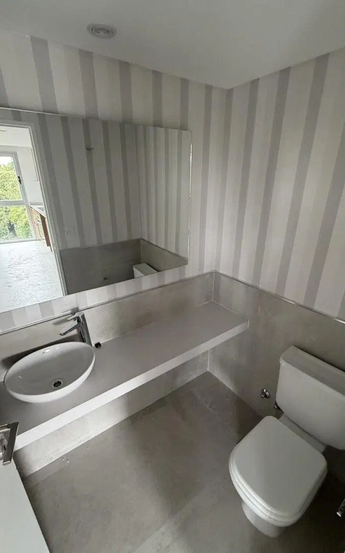 Departamento en alquiler de 2 ambientes en Leloir 2