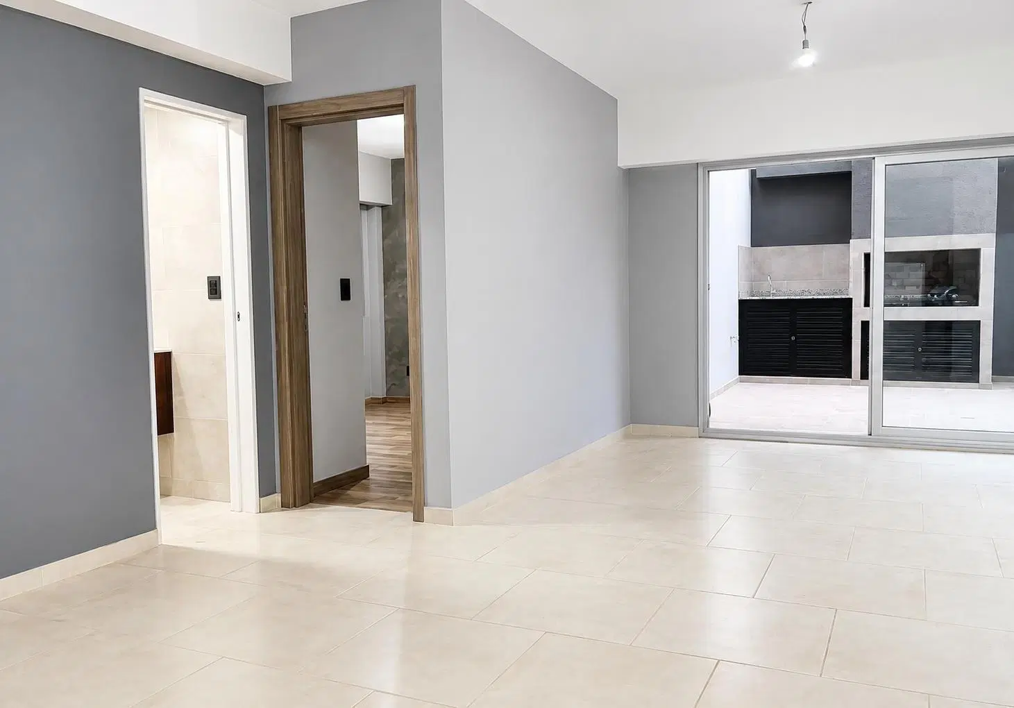 Departamento en venta 2 ambientes en moron sur 3