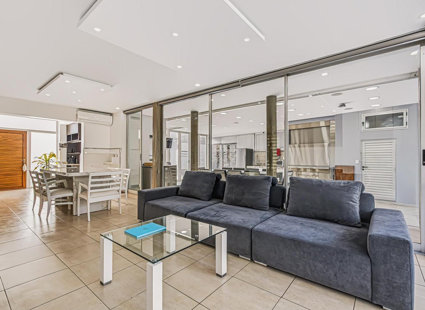 Foto de Casa en venta en barrio cerrado haras maria elena de 5 ambientes, imagen 4