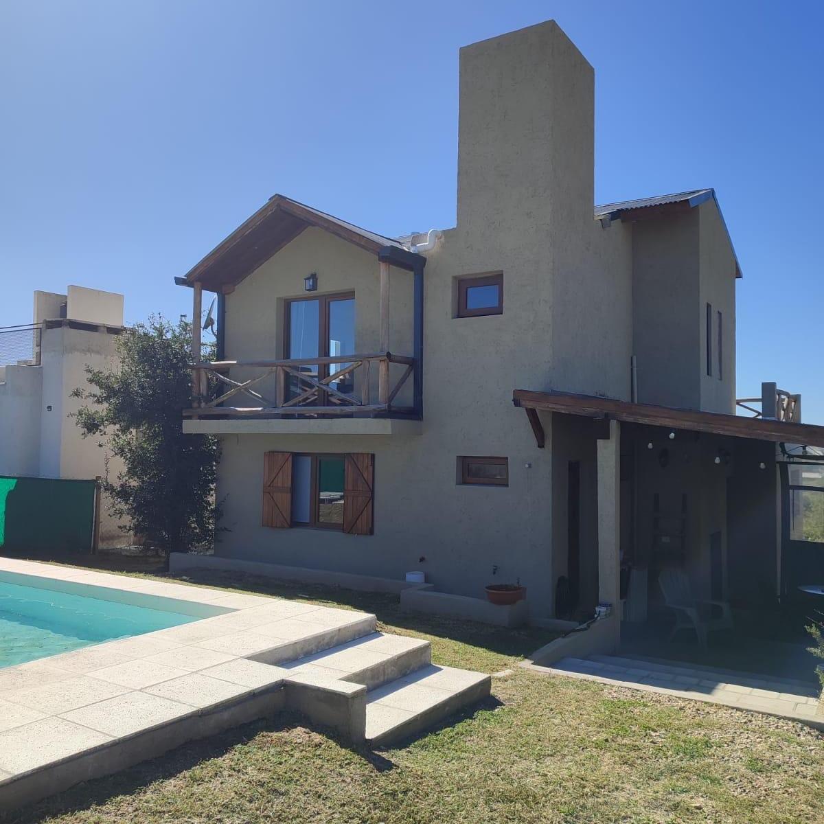 Casa en Venta - Tanti 5