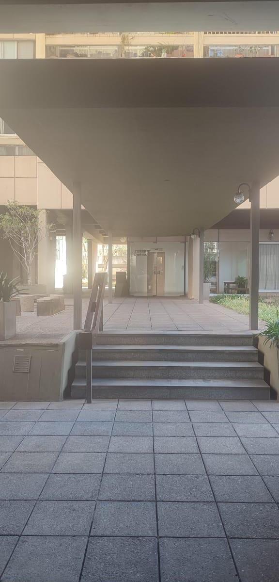 SEMI PISO EN VENTA - ZONA CENTRO