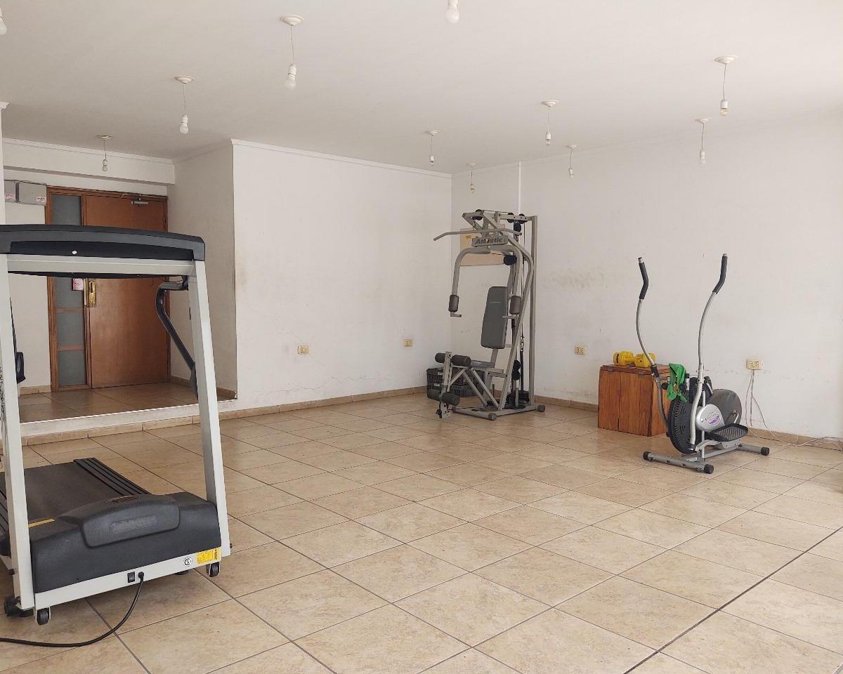 Venta Departamento Dos Dorm. con Cochera - Nueva Cordoba 3