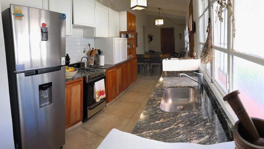 Casa 2 Dorm. con Depto 1 Dorm La Cumbre 2