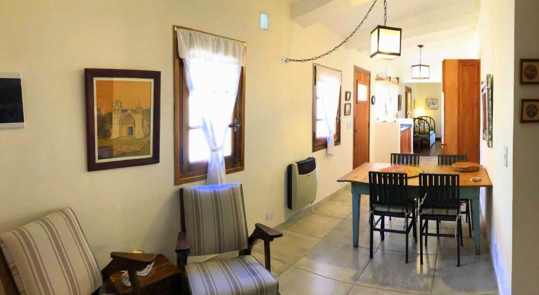 Casa 2 Dorm. con Depto 1 Dorm La Cumbre 1