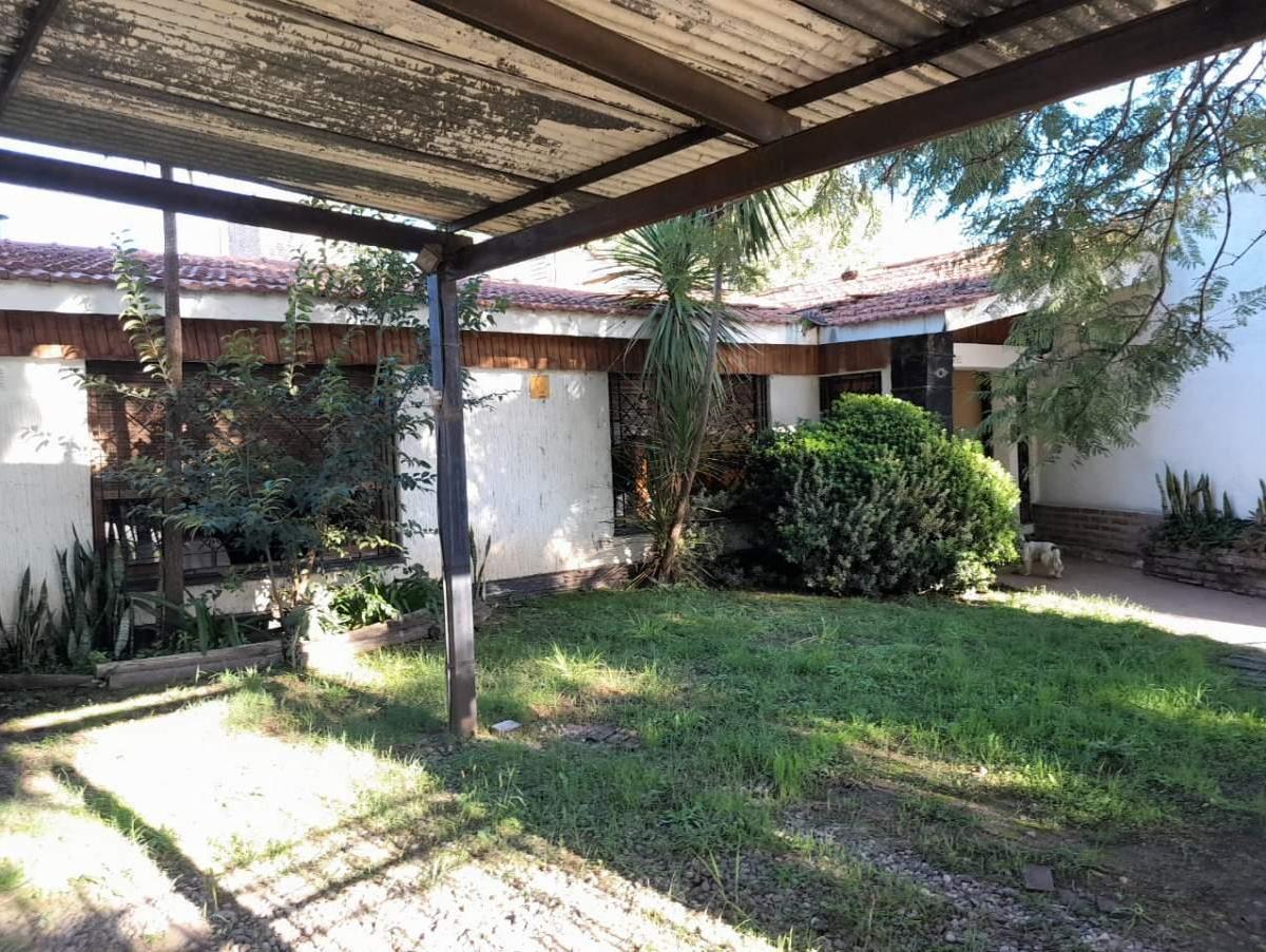 Venta Casa y 2 Locales Comeciales Av Cordillera a 2 Cuadras Mujer Urbana 2