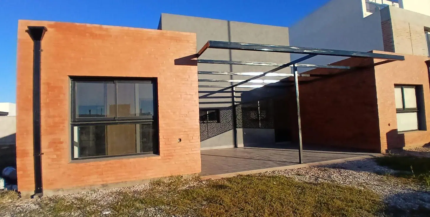VENTA DUPLEX EN RINCONES DE MANANTIALES 1