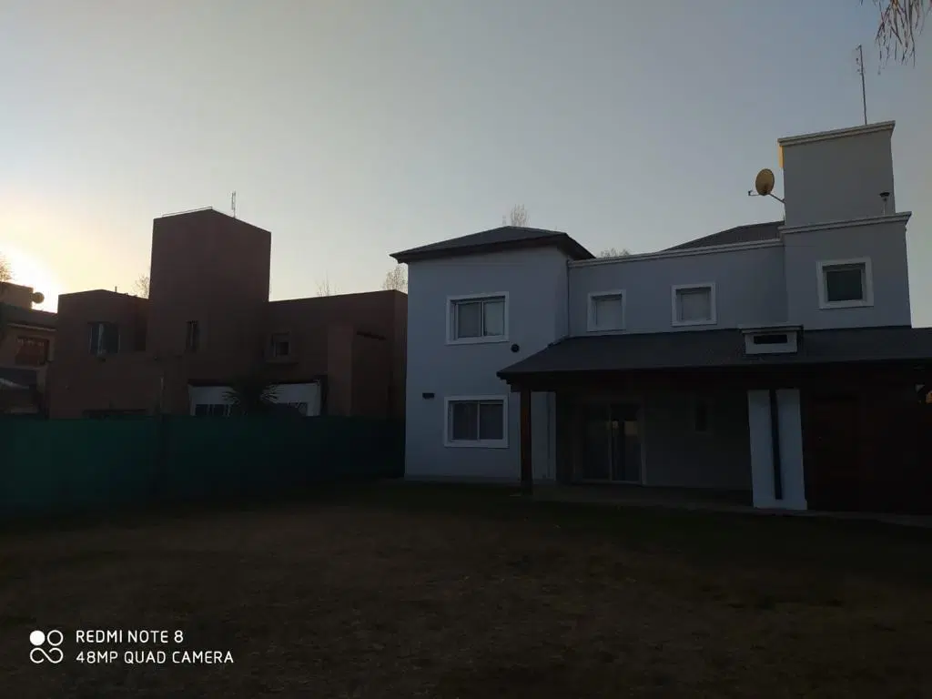 ALQUILER BARRIO CERRADO VILLA ALLENDE 5