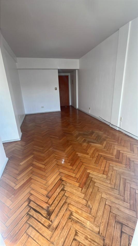 DOS AMBIENTES LUMINOSOS, DORMITORIO CON PLACARD