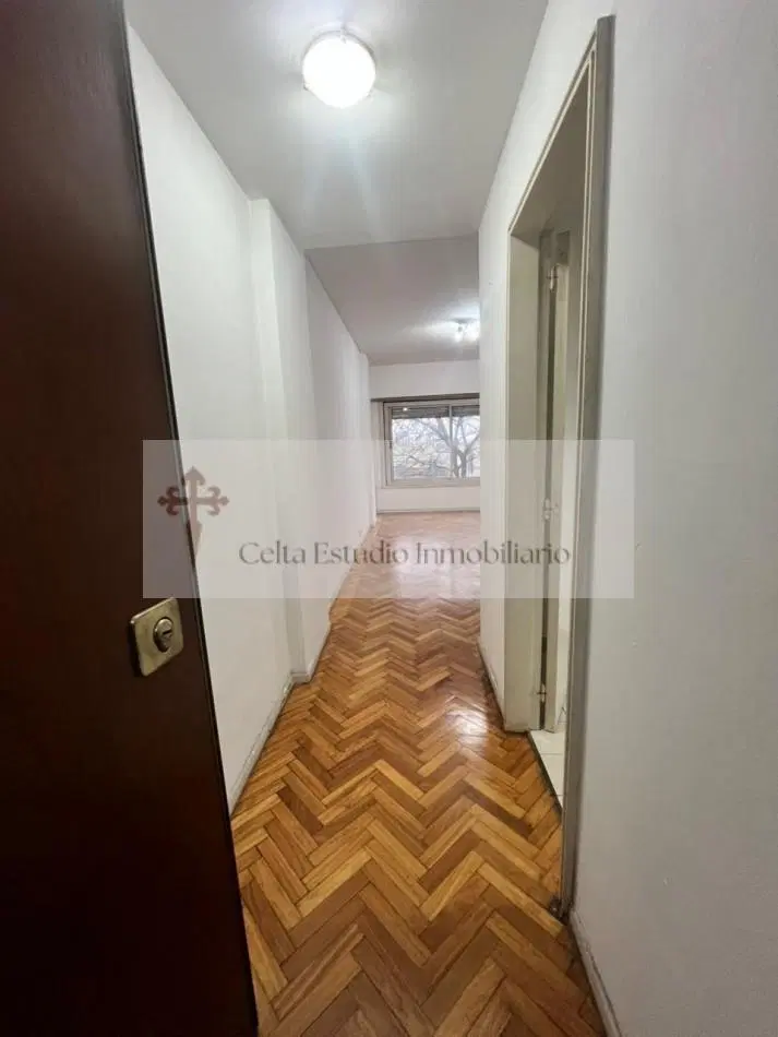 TRES AMBIENTES CON LAVADERO Y PALIER PRIVADO 1
