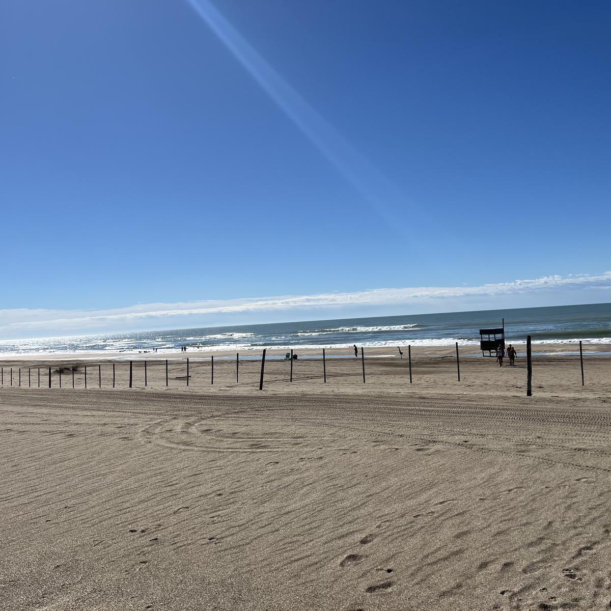 Terreno de 957 m² en Venta en Costa Esmeralda, Barrio Marítimo III 1