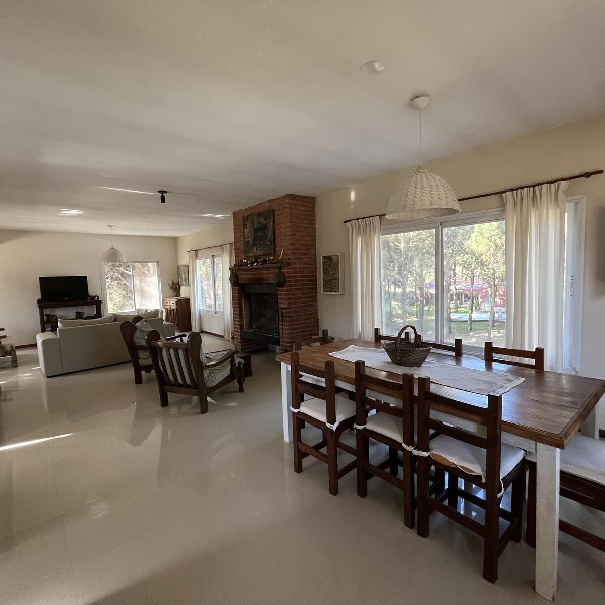 Casa en Venta en Costa Esmeralda, Barrio Residencial I 4