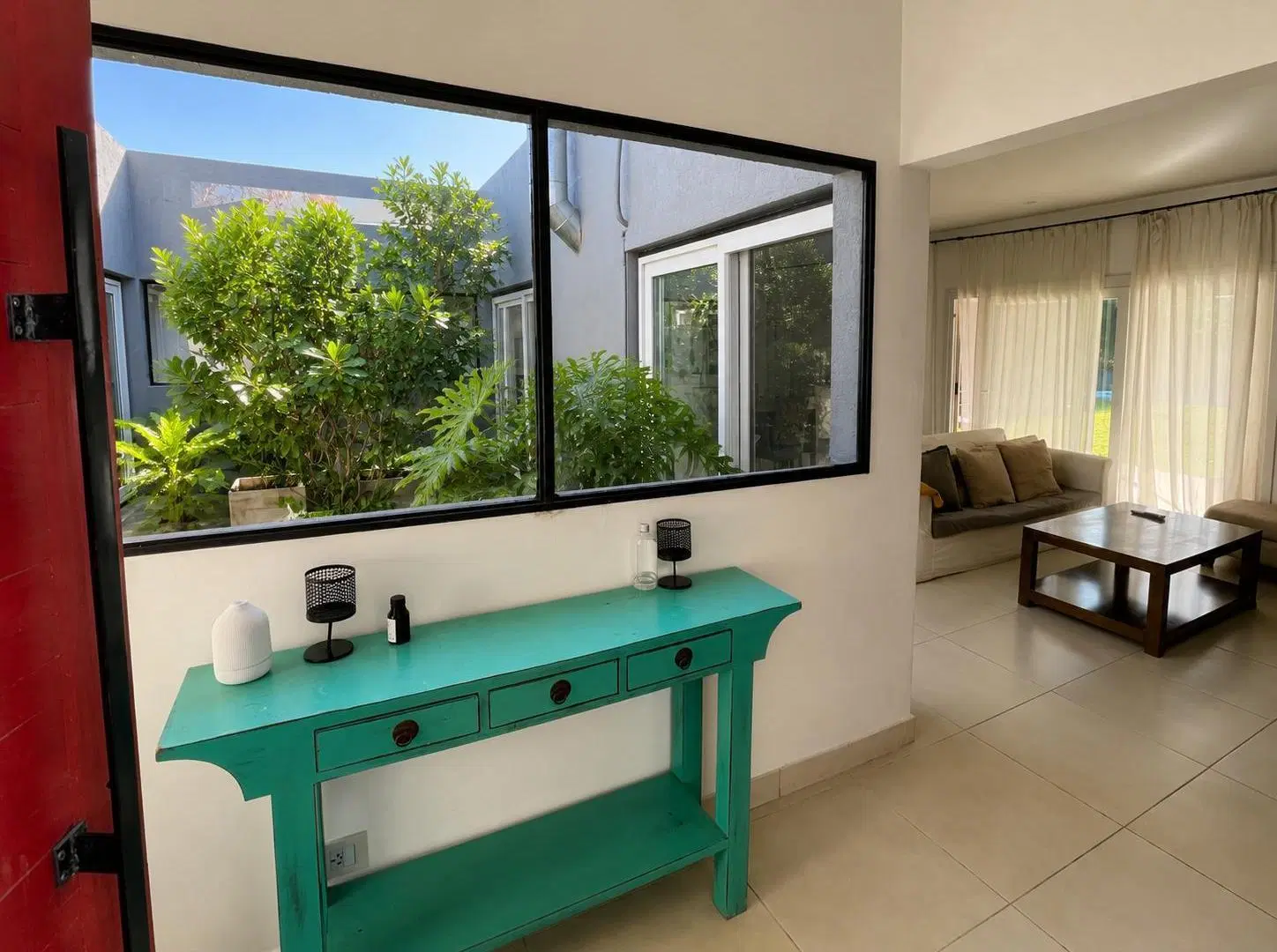 Casa en venta en el mejor barrio de El Canton 5