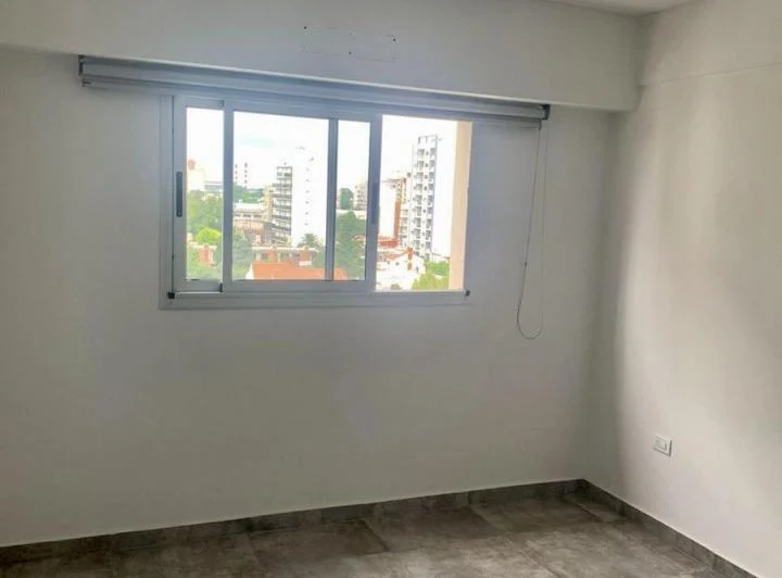 VENTA DEPTO. 2 AMB. BERAZATEGUI CENTRO 4