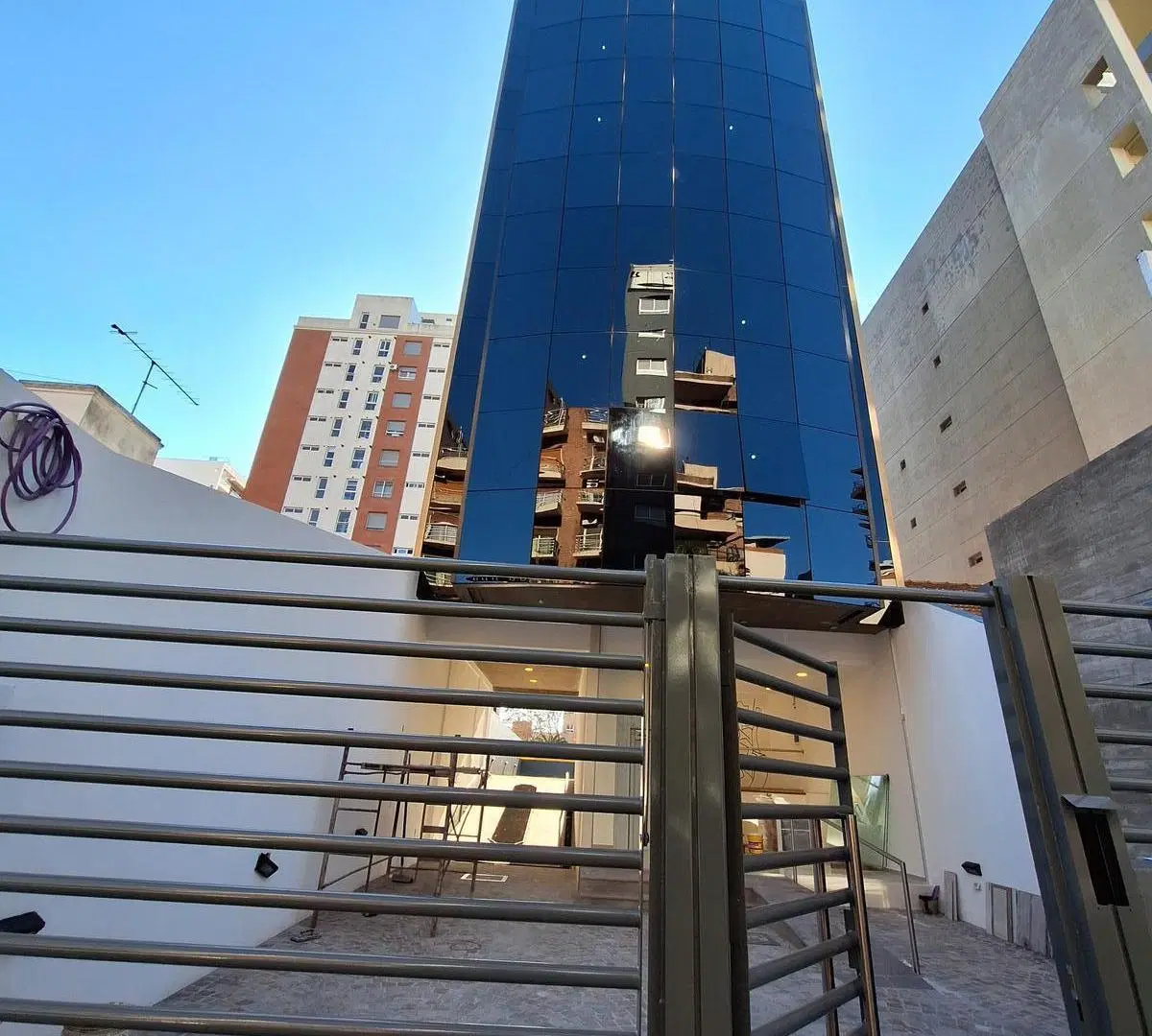 Venta de oficinas premium en Quilmes Centro 4