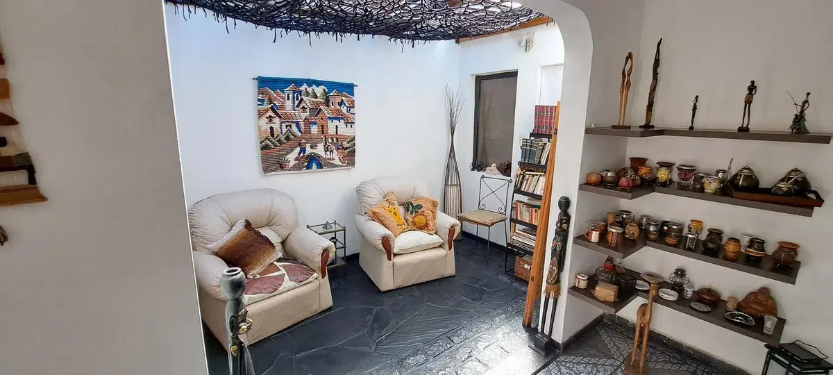Venta de casa tres ambientes en Quilmes Este, parque, pileta y 2 cocheras 3