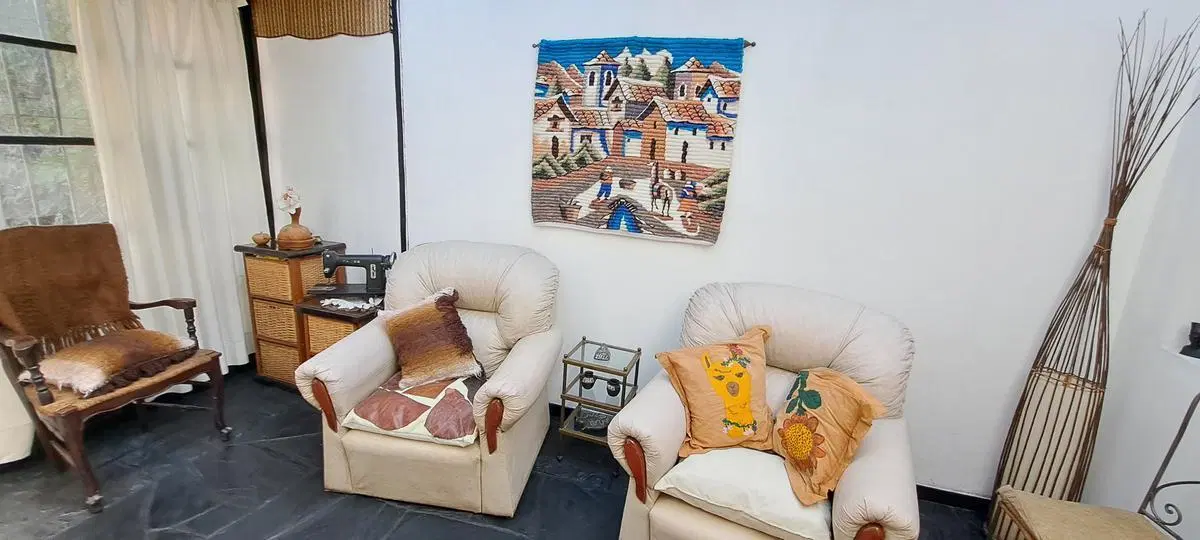 Venta de casa tres ambientes en Quilmes Este, parque, pileta y 2 cocheras 5