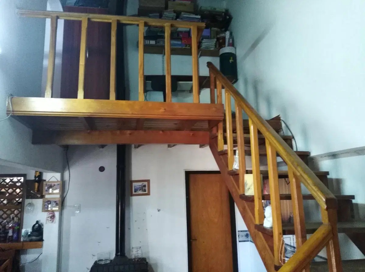 VENTA DE CASA DE 4 AMBIENTES CON PILETA EN QUILMES - APTO CREDITO 1