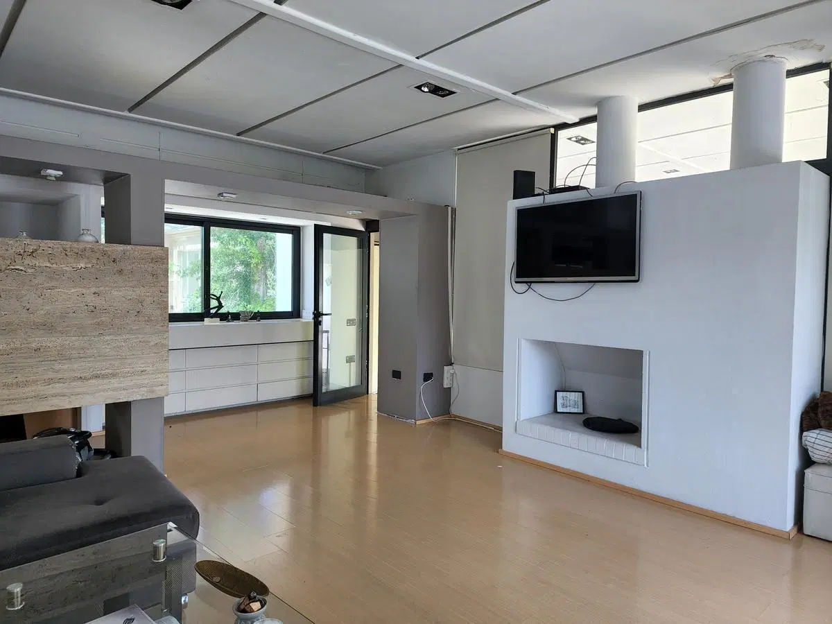 VENTA DE CASA 5 AMB. CON PILETA - B° El Molino - Abril - CONSULTAR FORMA DE PAGO 3
