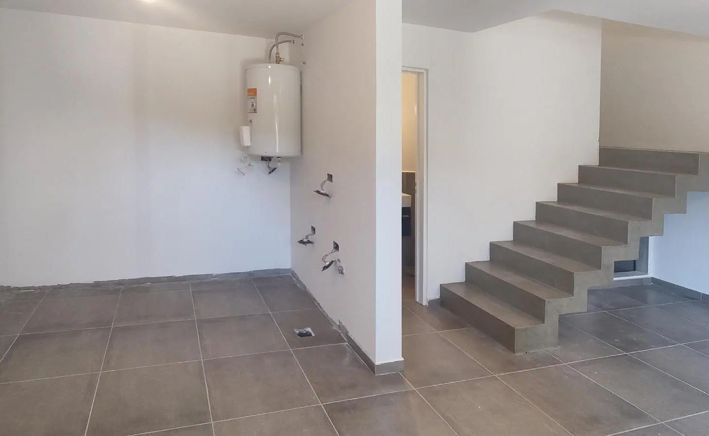 VENTA DUPLEX 3 AMBIENTES EN BERAZATEGUI 2
