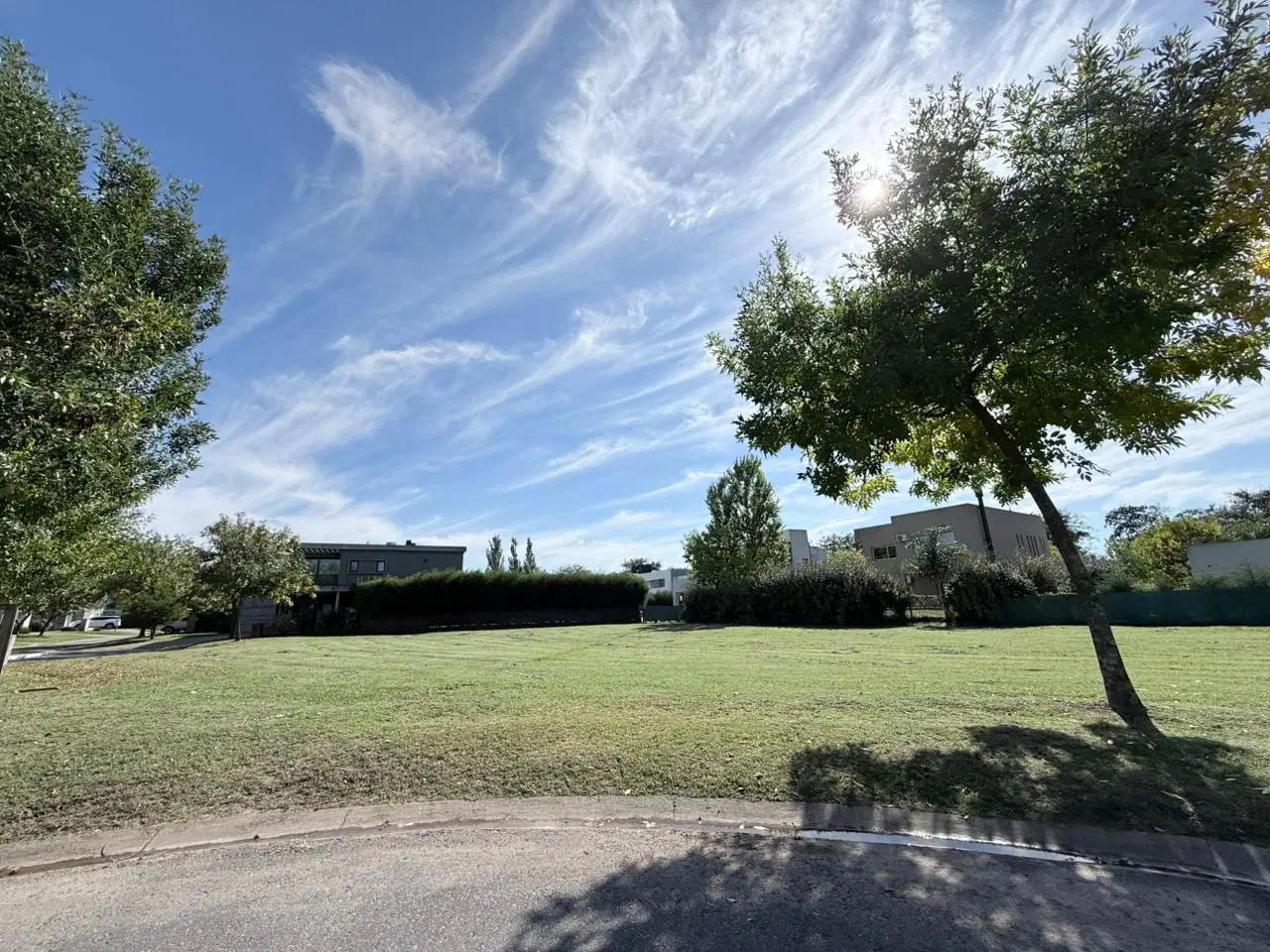 VENTA LOTE INTERNO DE 750M2 EN FINCAS DE HUDSON 3
