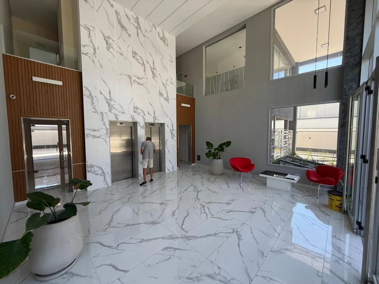 VENTA DEPARTAMENTO 2 AMBIENTES A ESTRENAR CON AMENITIES Y COCHERA EN QUILMES CENTRO 3