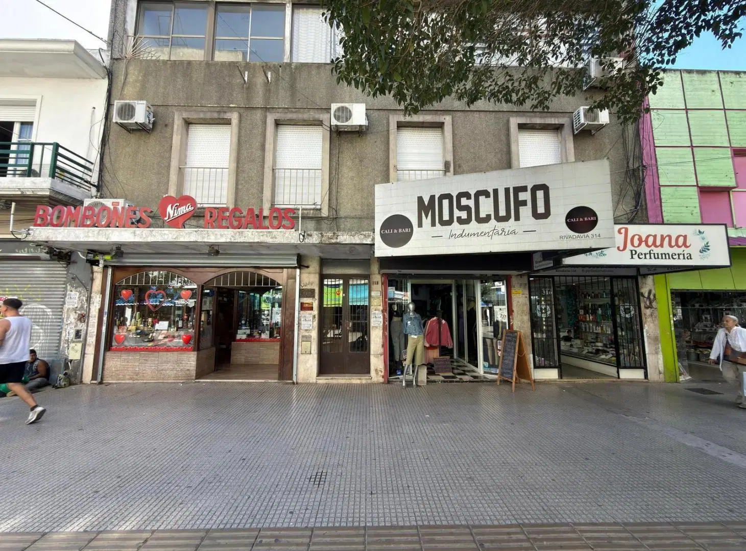 VENTA DE LOTE EN PEATONAL RIVADAVIA – QUILMES CENTRO - IDEAL INVERSOR 5