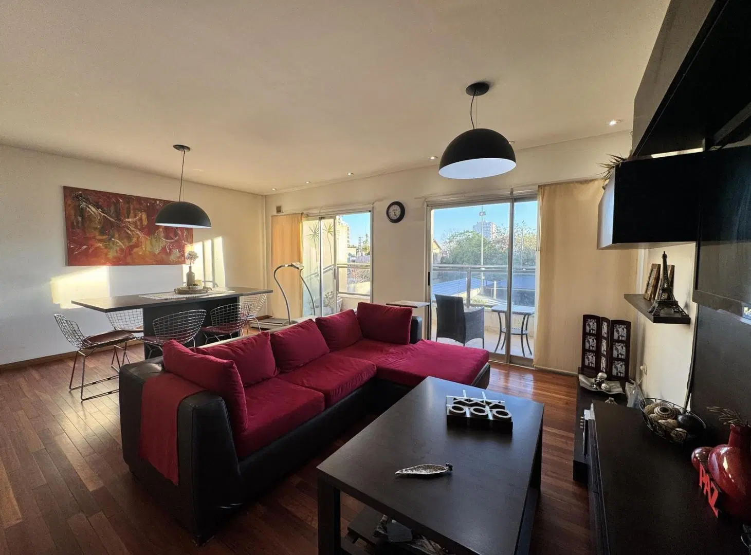 Venta de Semipiso con cochera, bauleras y amenities en Berazategui centro 2