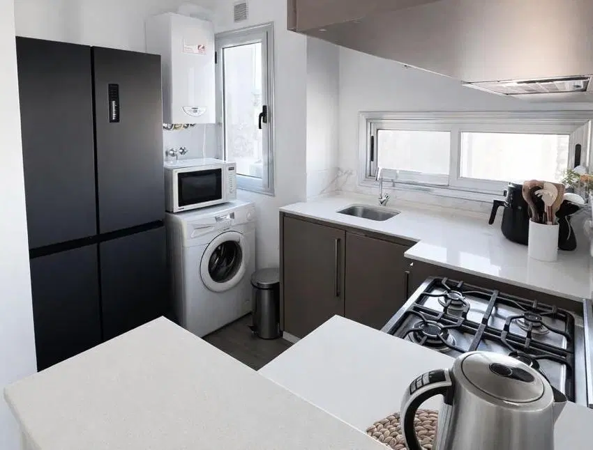 VENTA DEPARTAMENTO 3 AMBIENTES CON COCHERA EN QUILMES 1