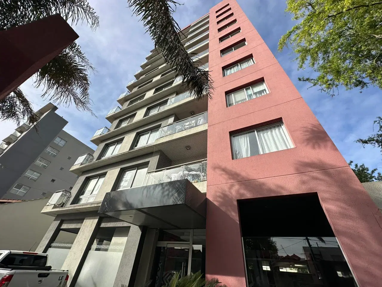 VENTA/ALQUILER DEPARTAMENTO 3 AMBIENTES CON AMENITIES Y COCHERA EN BERAZATEGUI CENTRO 4