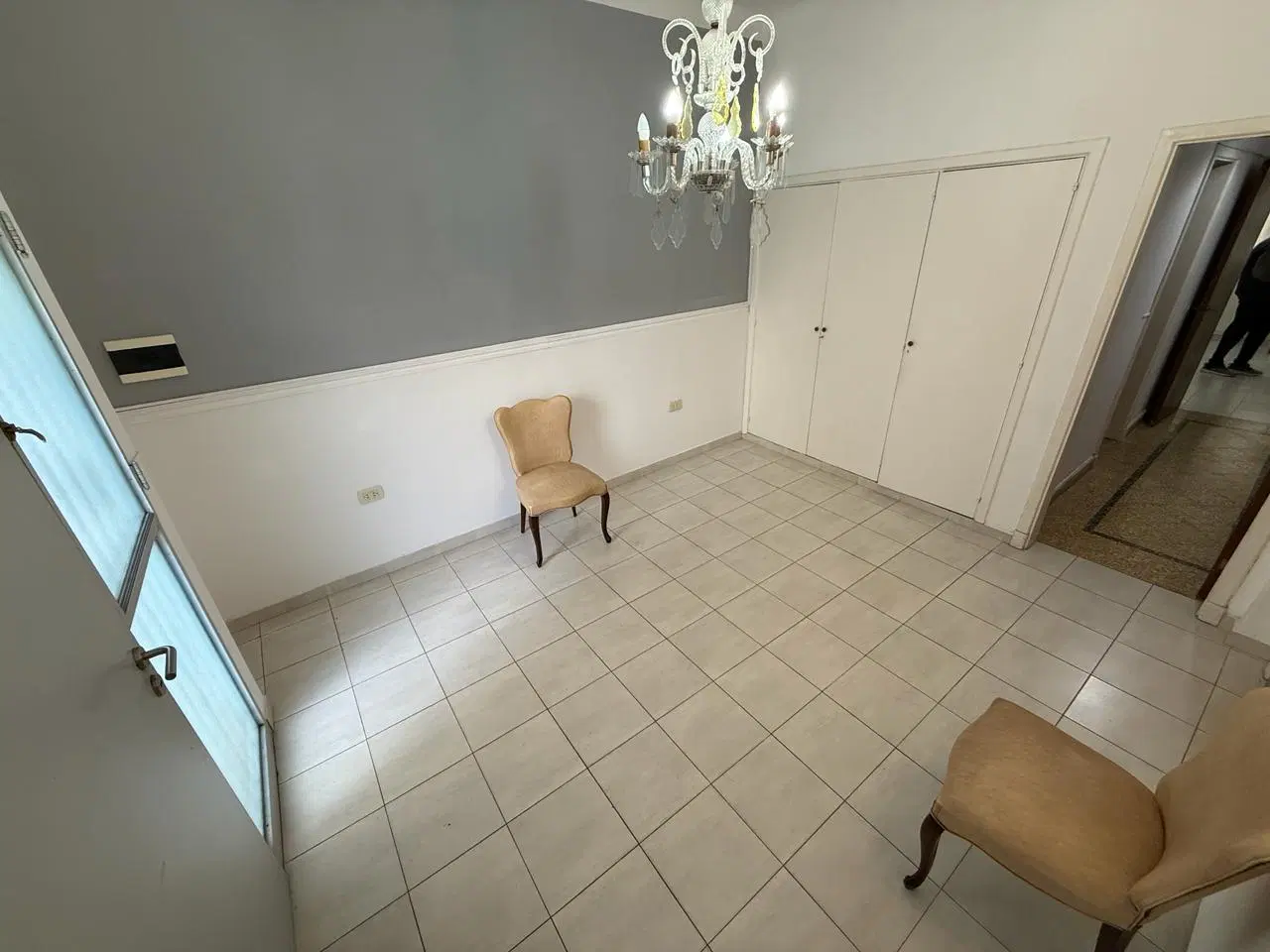 ALQUILER OFICINA IDEAL CONSULTORIO EN QUILMES 3