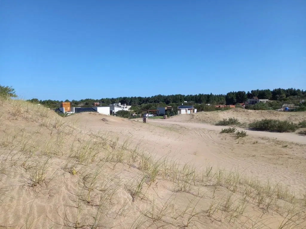 VENTA LOTE INTERNO DE M2 SENDEROS IV EN COSTA ESMERALDA 2