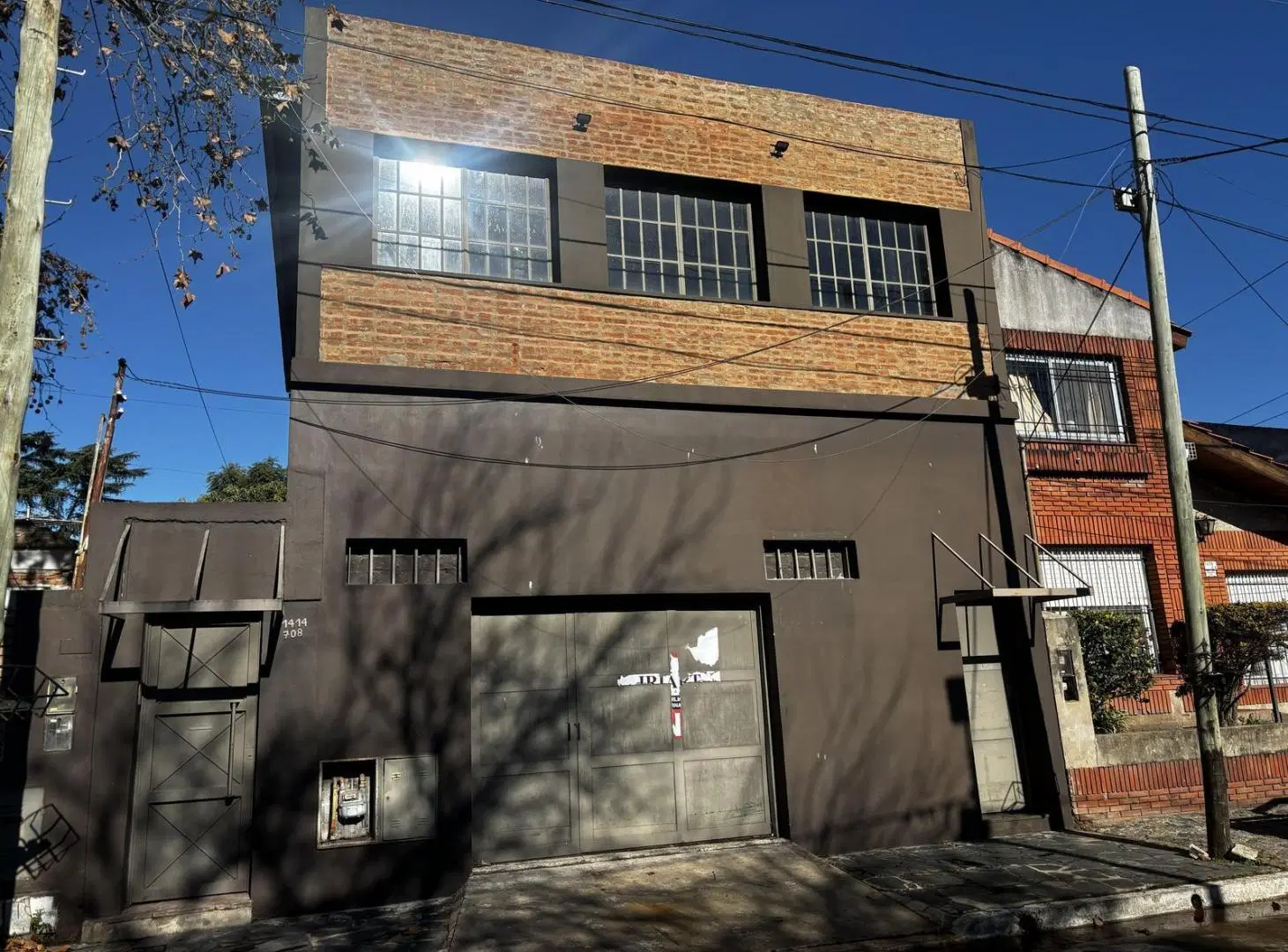 VENTA GALPON CON 2 VIVIENDAS EN VILLA CRAMER BERNAL 5
