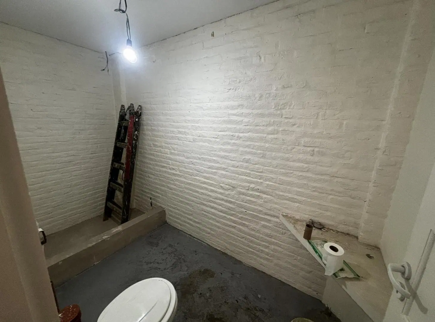 VENTA GALPON CON 2 VIVIENDAS EN VILLA CRAMER BERNAL 3