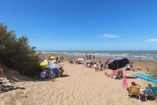 Lote de esquina | 399,15 m2 | Doble frente y orientación Norte, Aguas Verdes, Costa Atlántica 2