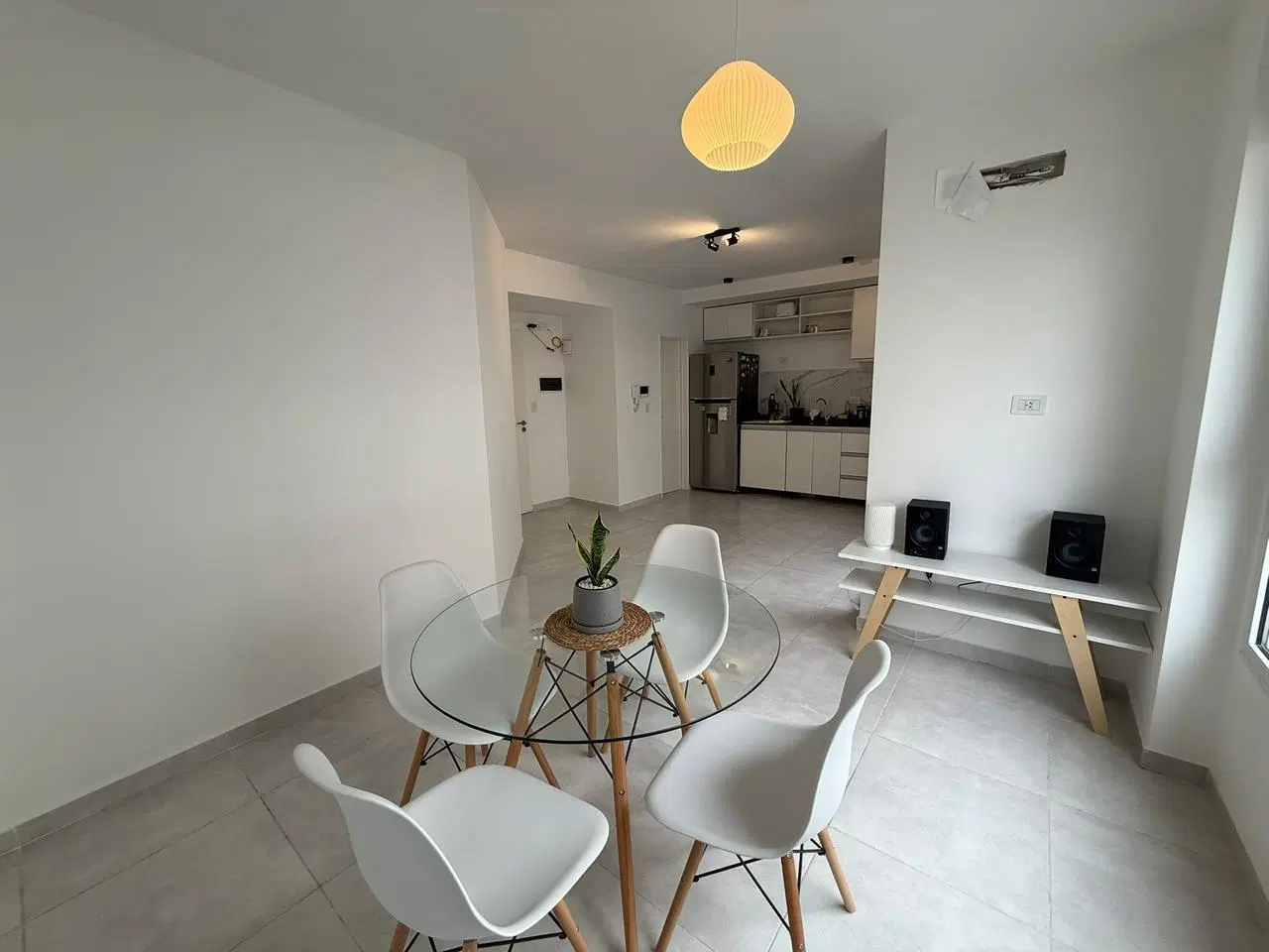 VENTA DEPTO. 2 AMBIENTES A ESTRENAR CON COCHERA EN QUILMES 3
