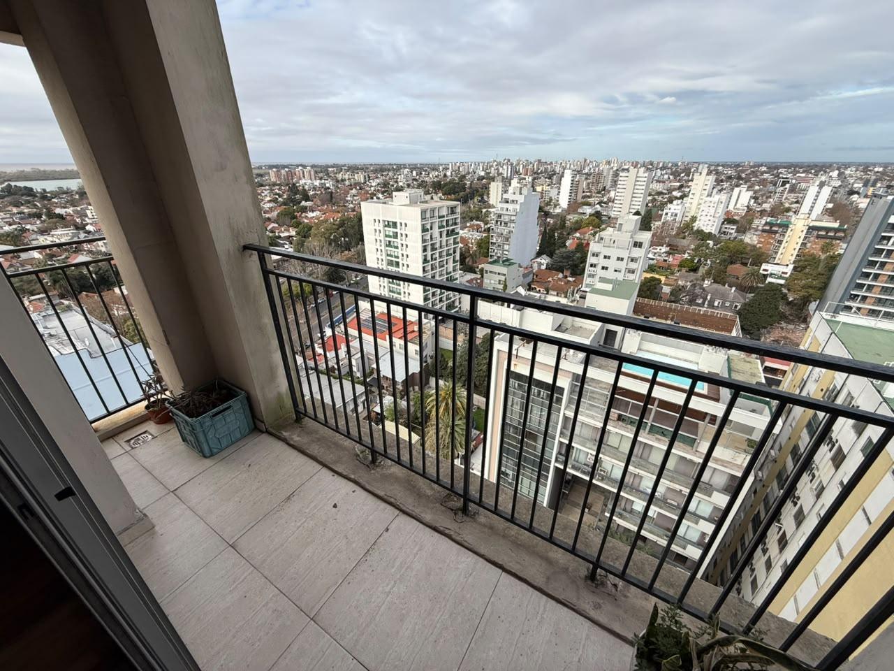 Foto de ALQUILER DEPARTAMENTO 4 AMBIENTES CON 2 COCHERAS Y AMENITIES PISO 14 EN, imagen 1