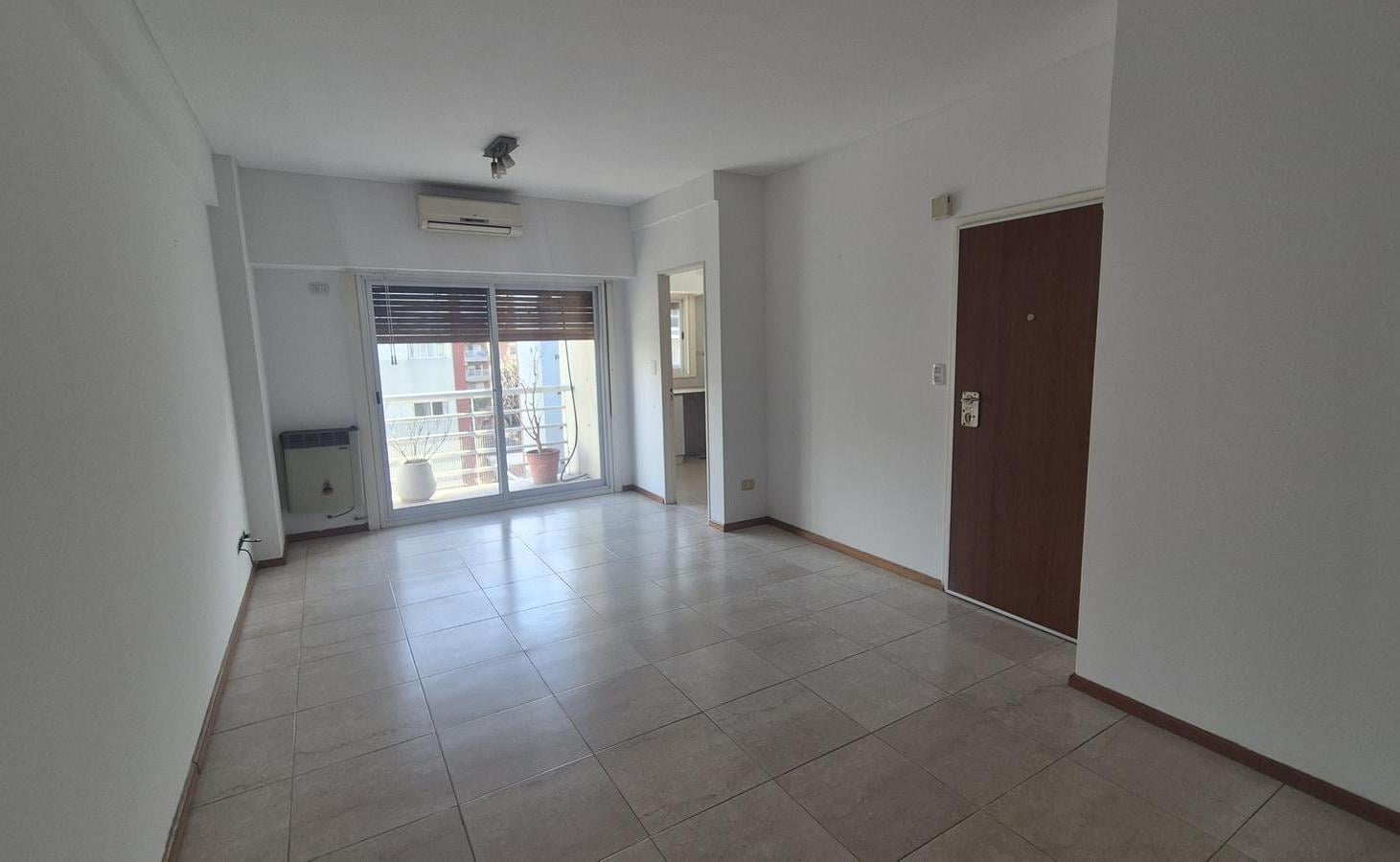 Foto de Departamento 3 ambientes, Alvear 328, Quilmes Centro., imagen 1