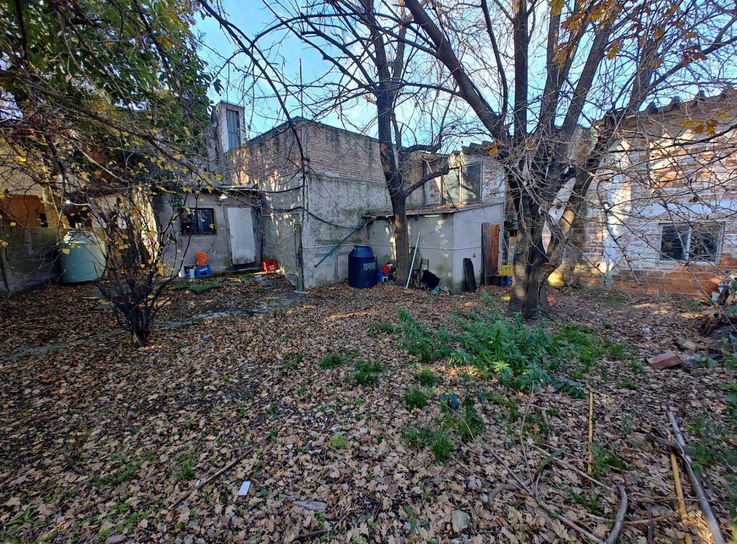Foto de VENTA LOTE EN EZPELETA OESTE POCOS METROS DE AVENIDA CALCHAQUI, imagen 2