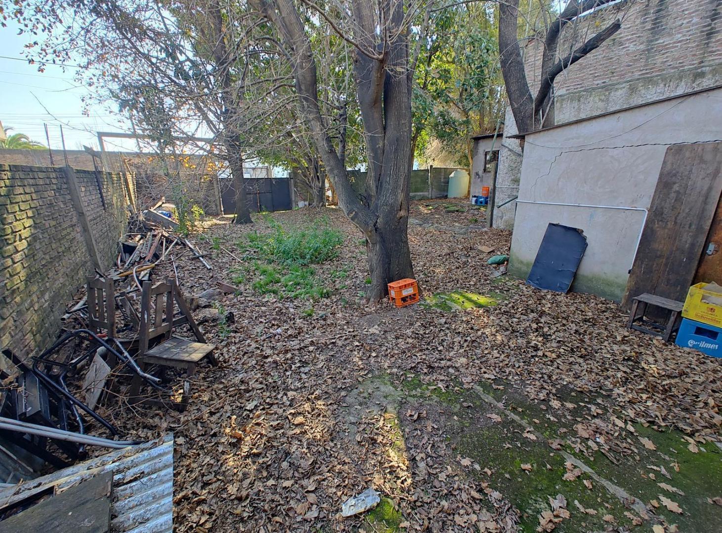 Foto de VENTA LOTE EN EZPELETA OESTE POCOS METROS DE AVENIDA CALCHAQUI, imagen 1
