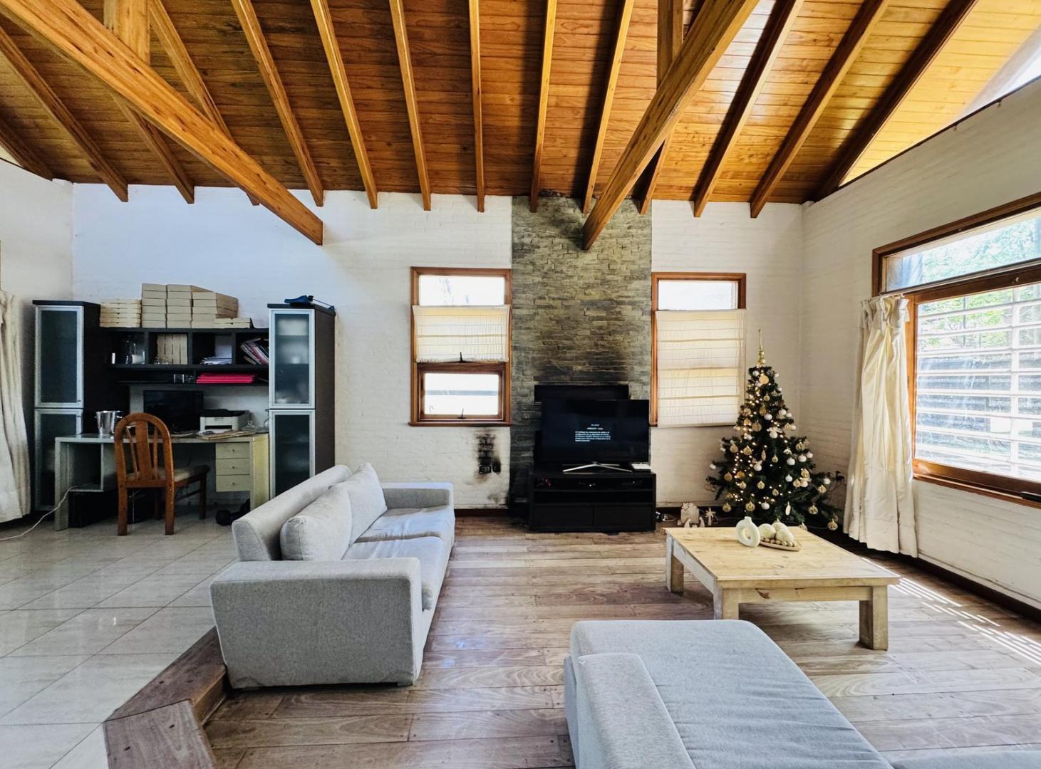 Foto de Venta de casa 4 ambientes con piscina en Ranelagh Apto crédito, imagen 1