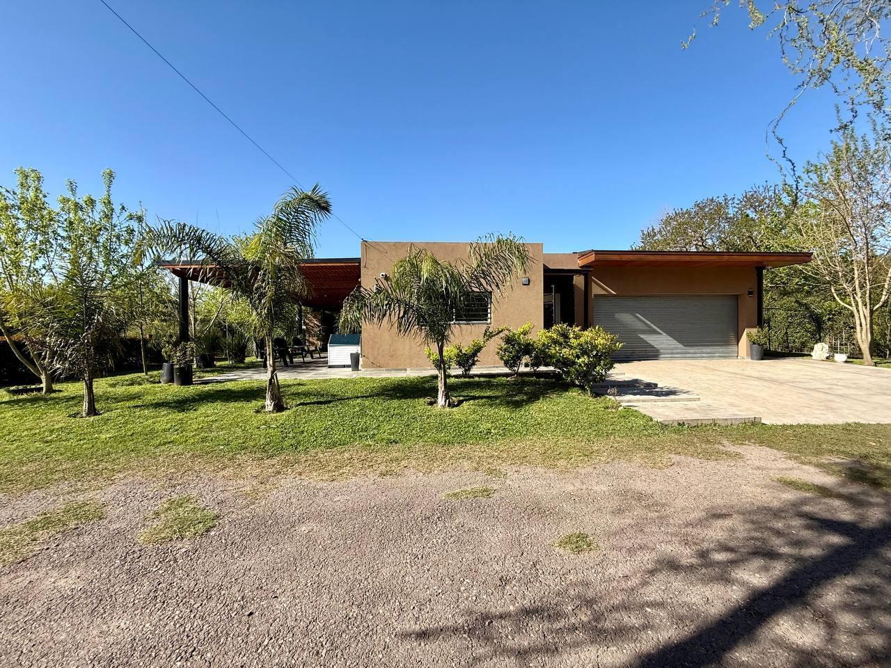 Foto de VENTA CASA - QUINTA 5 AMB. CON PILETA Y CABAÑA EN ABASTO, imagen 3