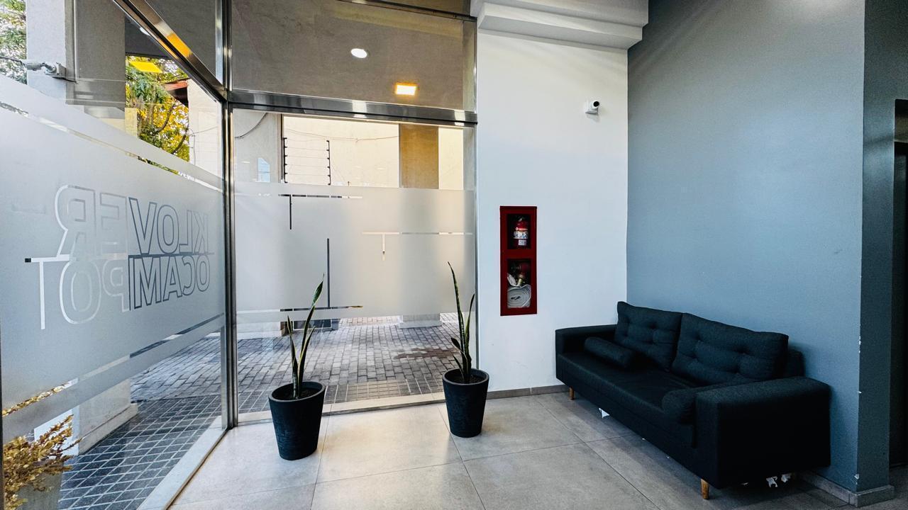 Foto de VENTA DEPARTAMENTO 2 AMBIENTES CON AMENITIES Y COCHERA EN QUILMES CENTRO, imagen 2