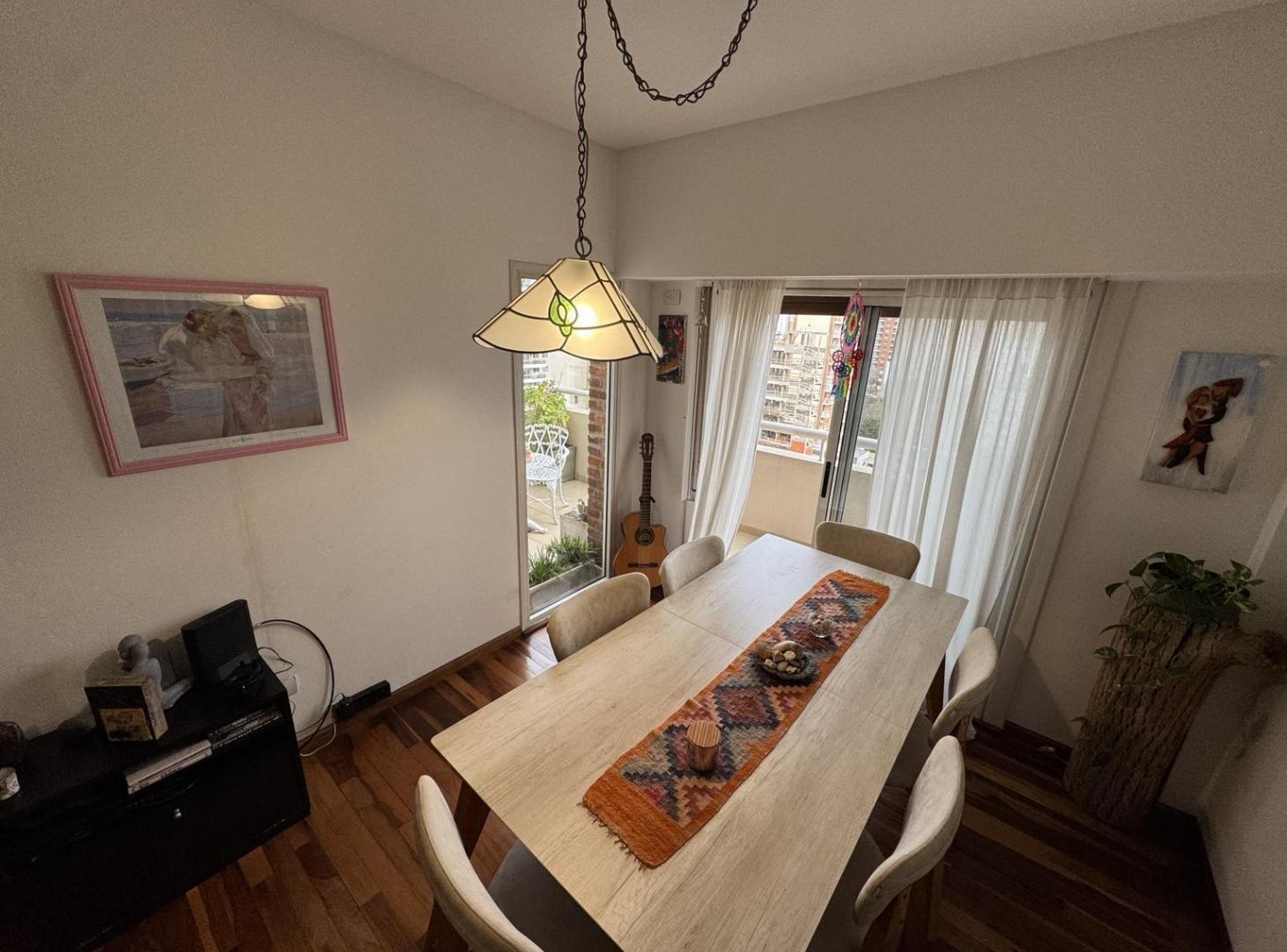 Foto de VENTA DÚPLEX 3 AMBIENTES (ZONA CONESA) – AMPLIOS BALCONES, ALTURA Y, imagen 2