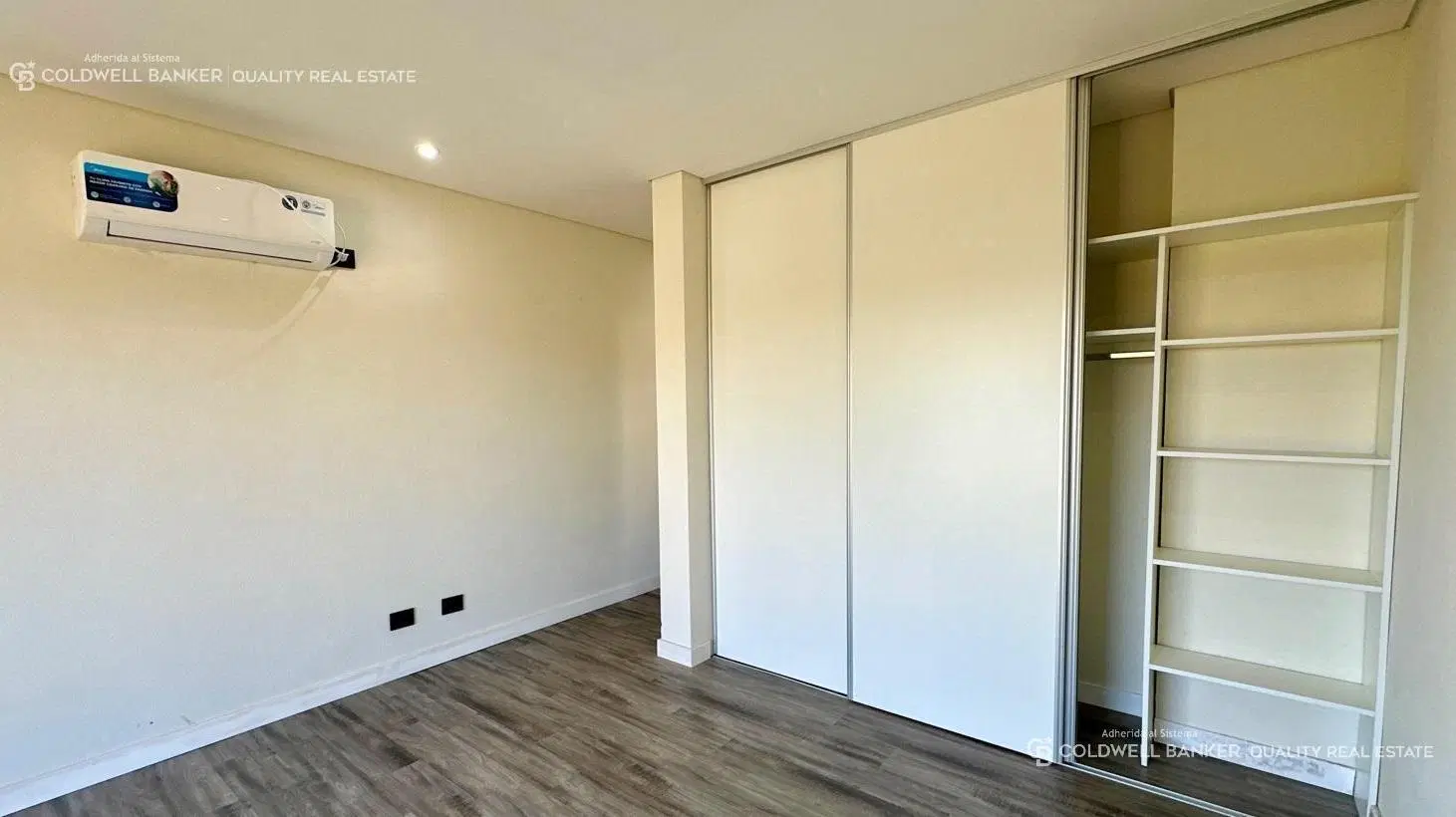 Venta de Casa en San Sebastián | 4 ambientes | Pileta | Parrilla | Apto Crédito 3