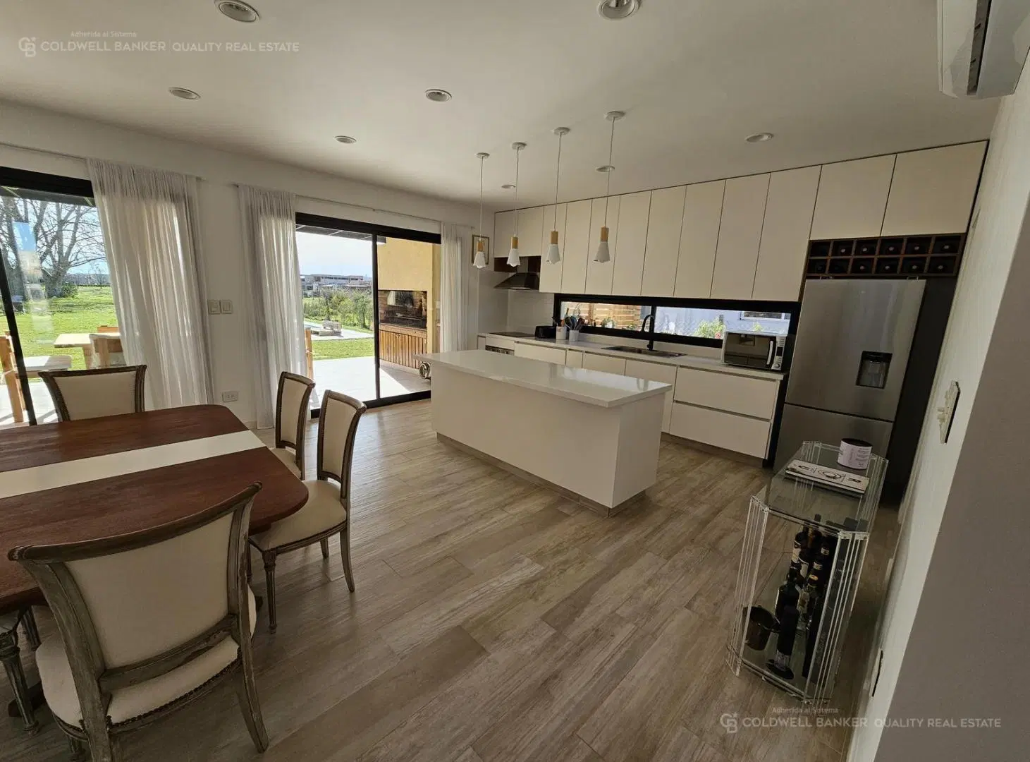 Venta de Casa en San Sebastian al Golf con pileta 4