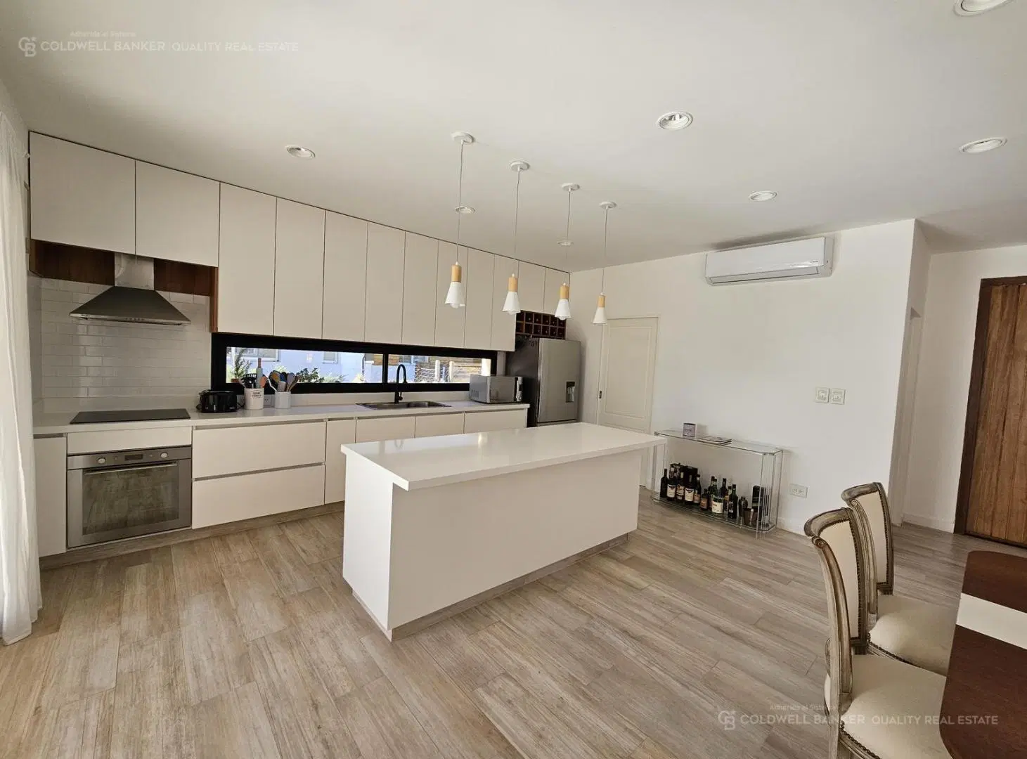Venta de Casa en San Sebastian al Golf con pileta 3