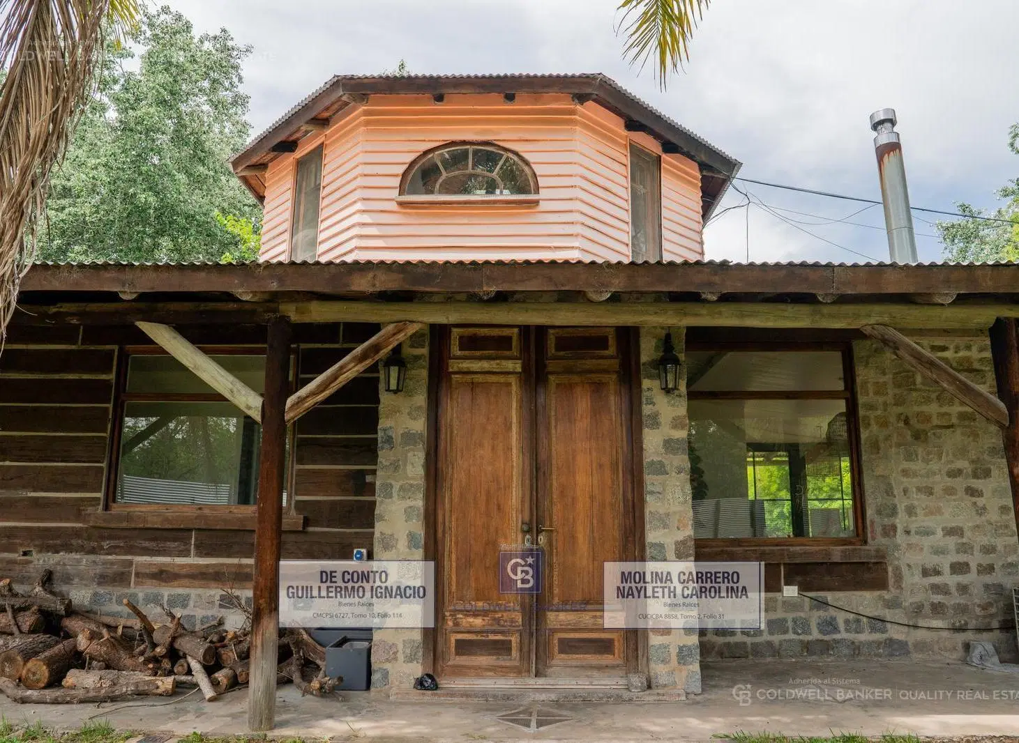 Casa en La Pista con gran terreno, barrio semi cerrado único ! 2